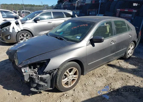 2007 Honda Accord 2.4 Ex z USA, uszkodzony, nr VIN 1HGCM56777A032520